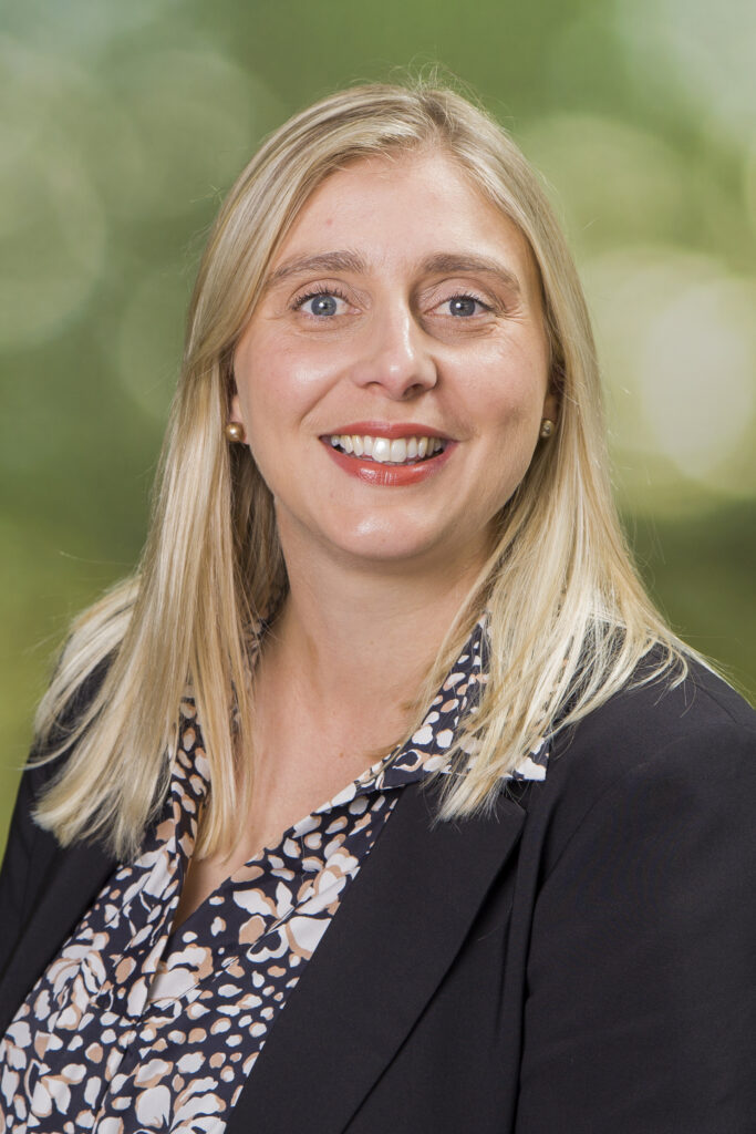 Nicole Du Toit